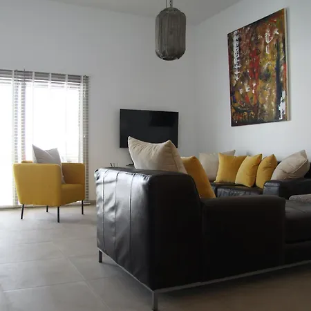 Ferienhaus Mit Pool Fuer 2 Personen Und 4 *