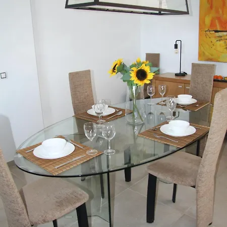 Ferienhaus Mit Pool Fuer 2 Personen Und 4